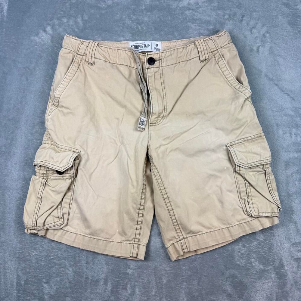 Aeropostale Men's Tan and Cream Shorts